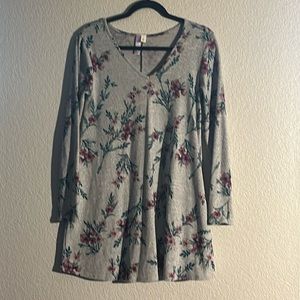 Alya, long sleeve floral dress